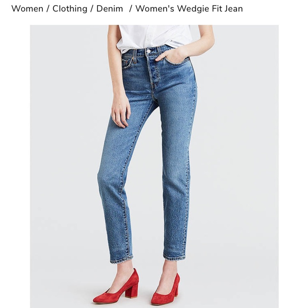 Levie's wedgie jean